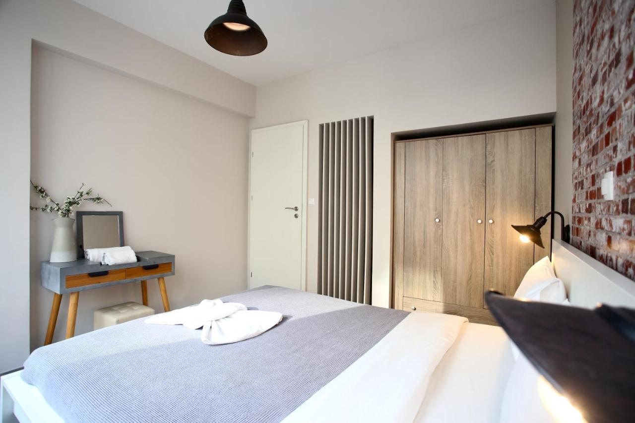 Gk Ermou Str Apartament