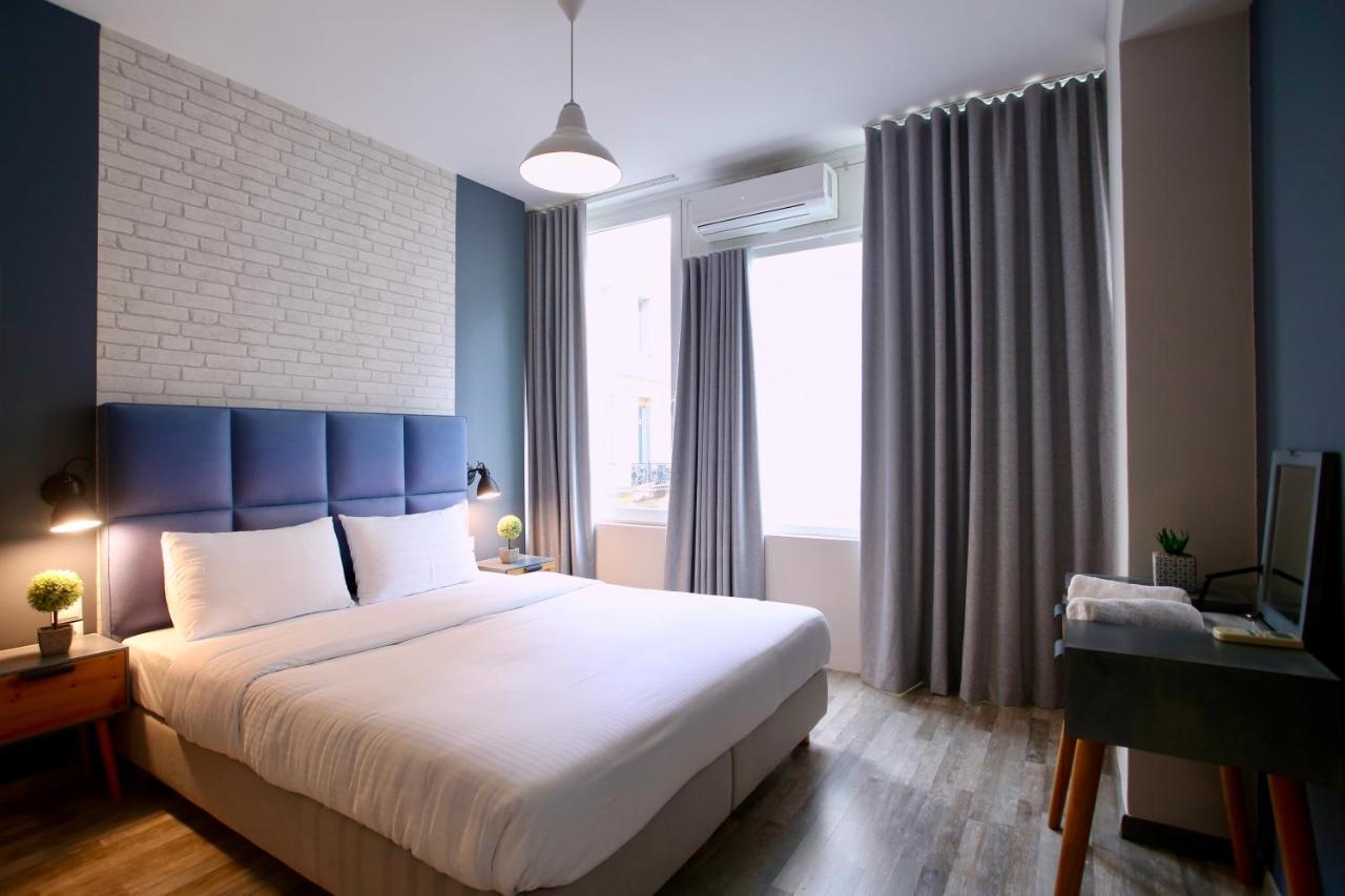 Gk Ermou Str Apartament