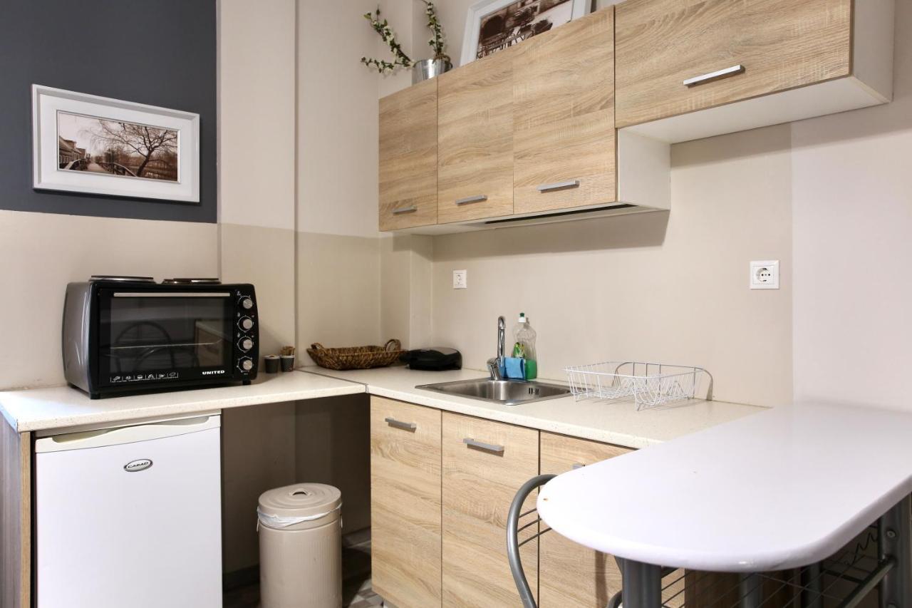 Gk Ermou Str Apartament